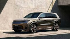 <b>搭载两颗自研5nm马赫100芯片</b>