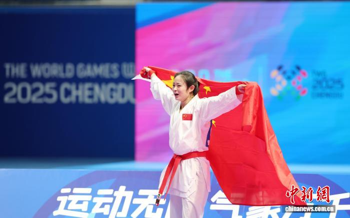 关关难过关关过：成都世运会冠军龚莉克服伤病