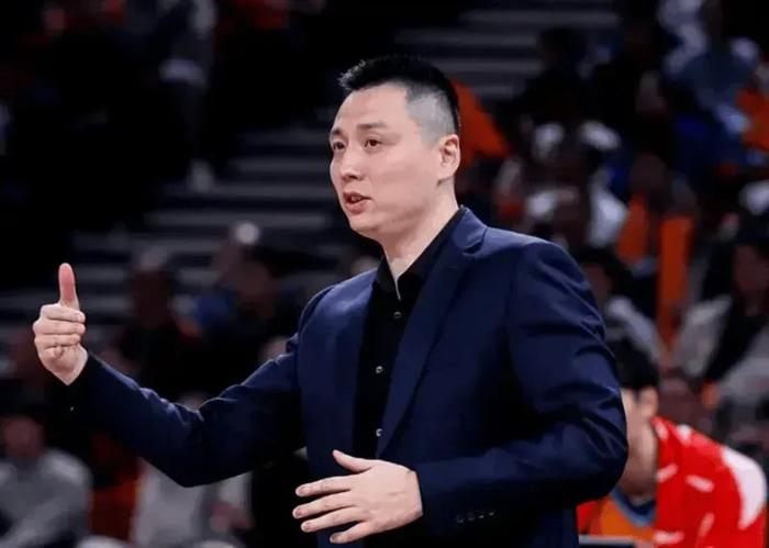 上海队力克山东迎连胜 古德温洛夫顿双核闪耀