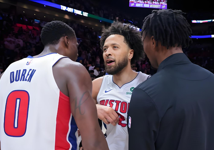 活塞冲击季后赛冠军之路：防守强势却难掩三分