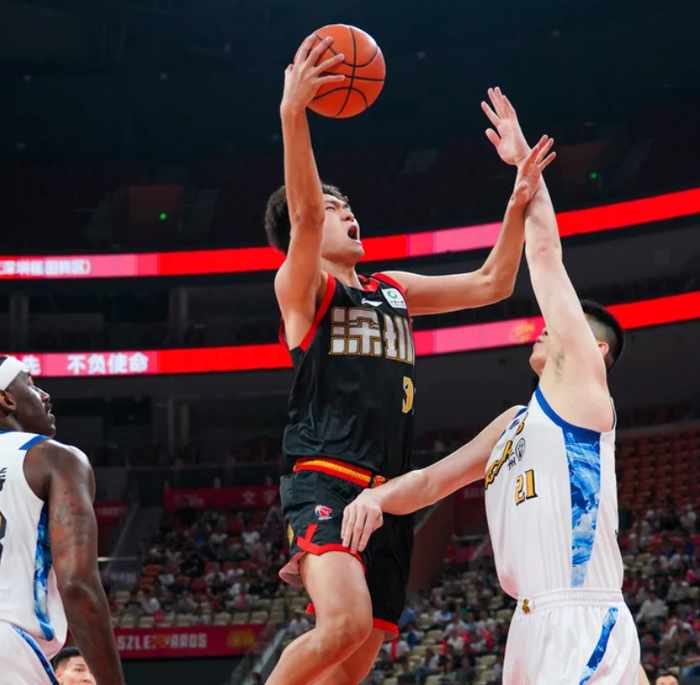 21岁王浩然砍32分率队大胜广厦 首次国家队之旅暴