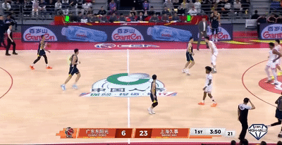 广东队爆冷胜广厦 焦泊乔离队重塑阵容