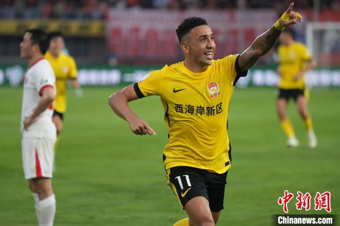 青岛德比二番战：西海岸1-0力克海牛 保级对手上